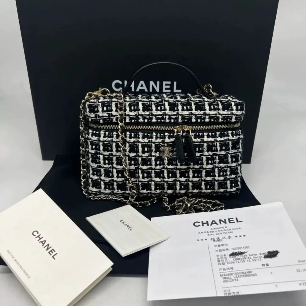 Chanel Women Pre-Loved Bag Very Good Condition